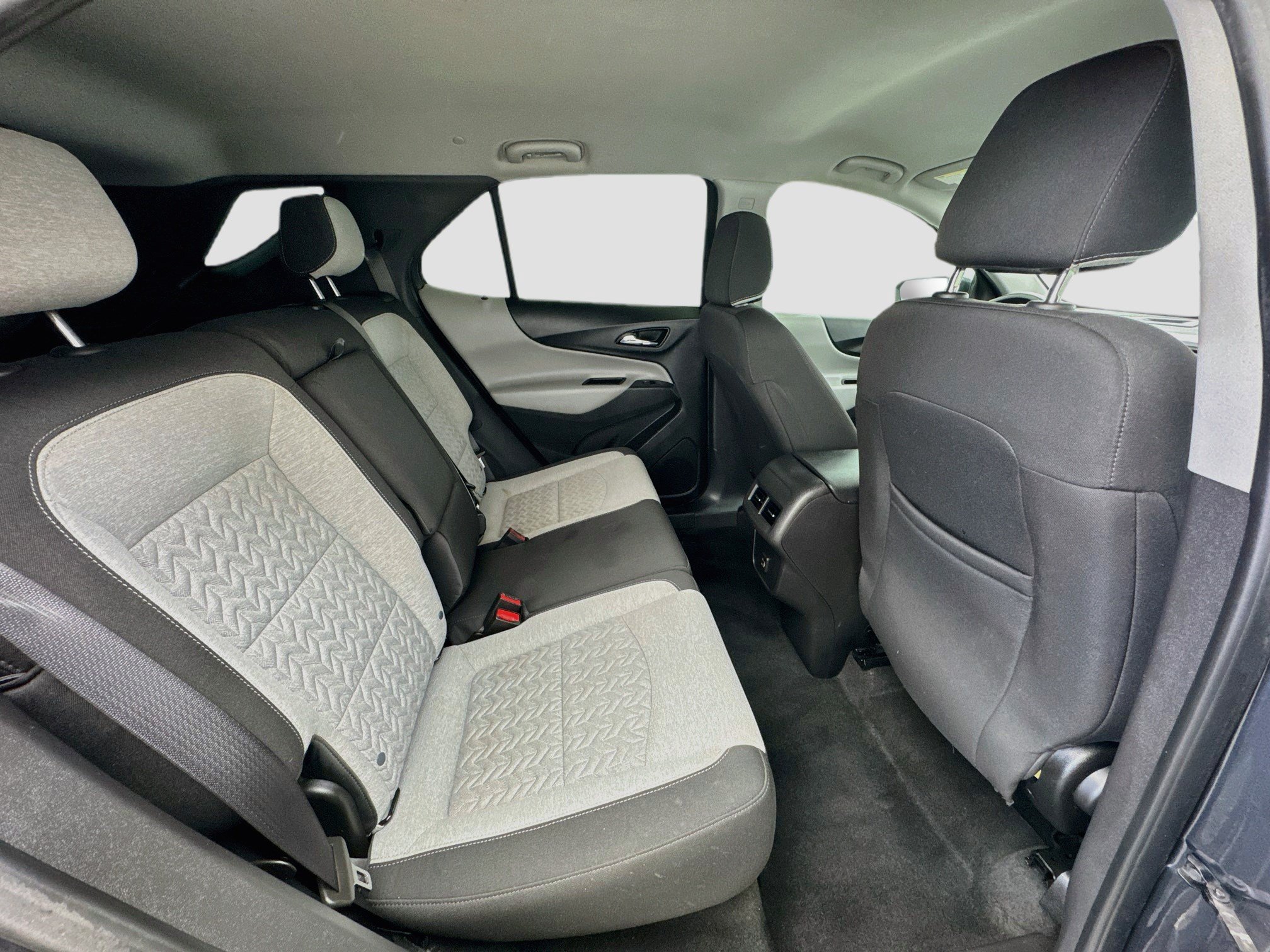 Used 2022 Chevrolet Equinox LT FWD image 18