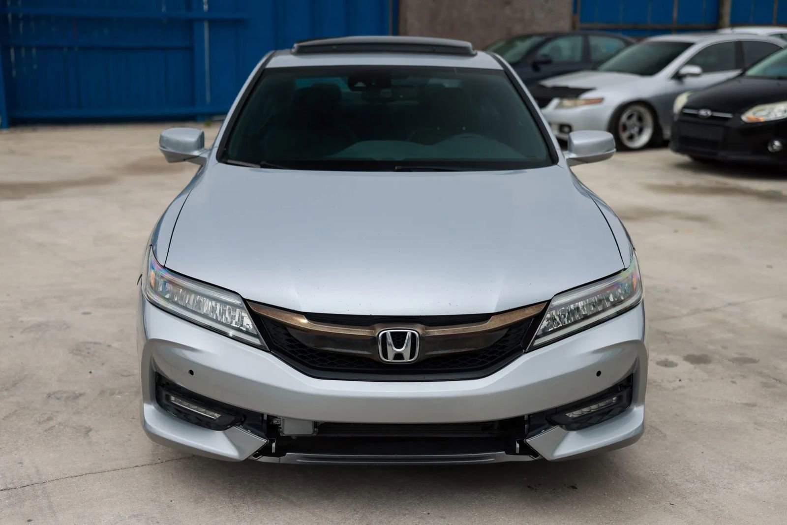 Used 2016 Honda Accord Touring image 11
