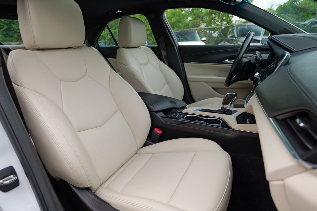 Used 2024 Cadillac CT4 Luxury w/ Sun And Sound Package AWD/4WD image 37
