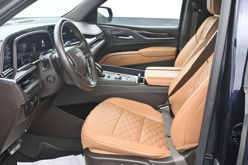 Used 2021 Cadillac Escalade Sport w/ Driver Assist Tech Package AWD/4WD image 10
