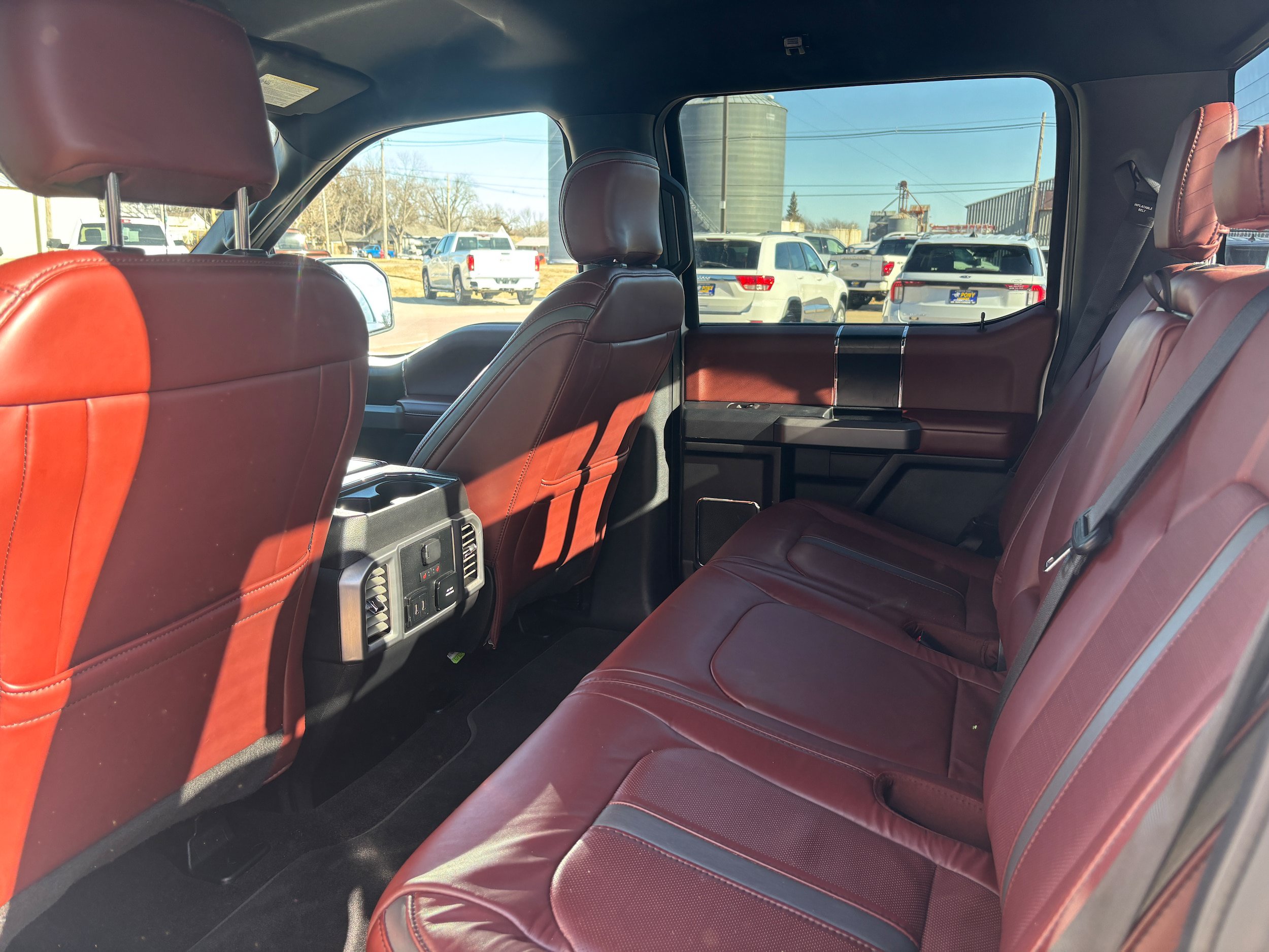 Used 2020 Ford F150 Platinum w/ Equipment Group 701A Luxury AWD/4WD image 11