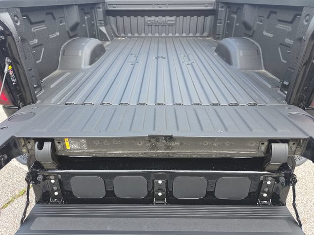 New 2026 GMC Sierra 3500 Denali w/ Denali Reserve Package AWD/4WD image 23