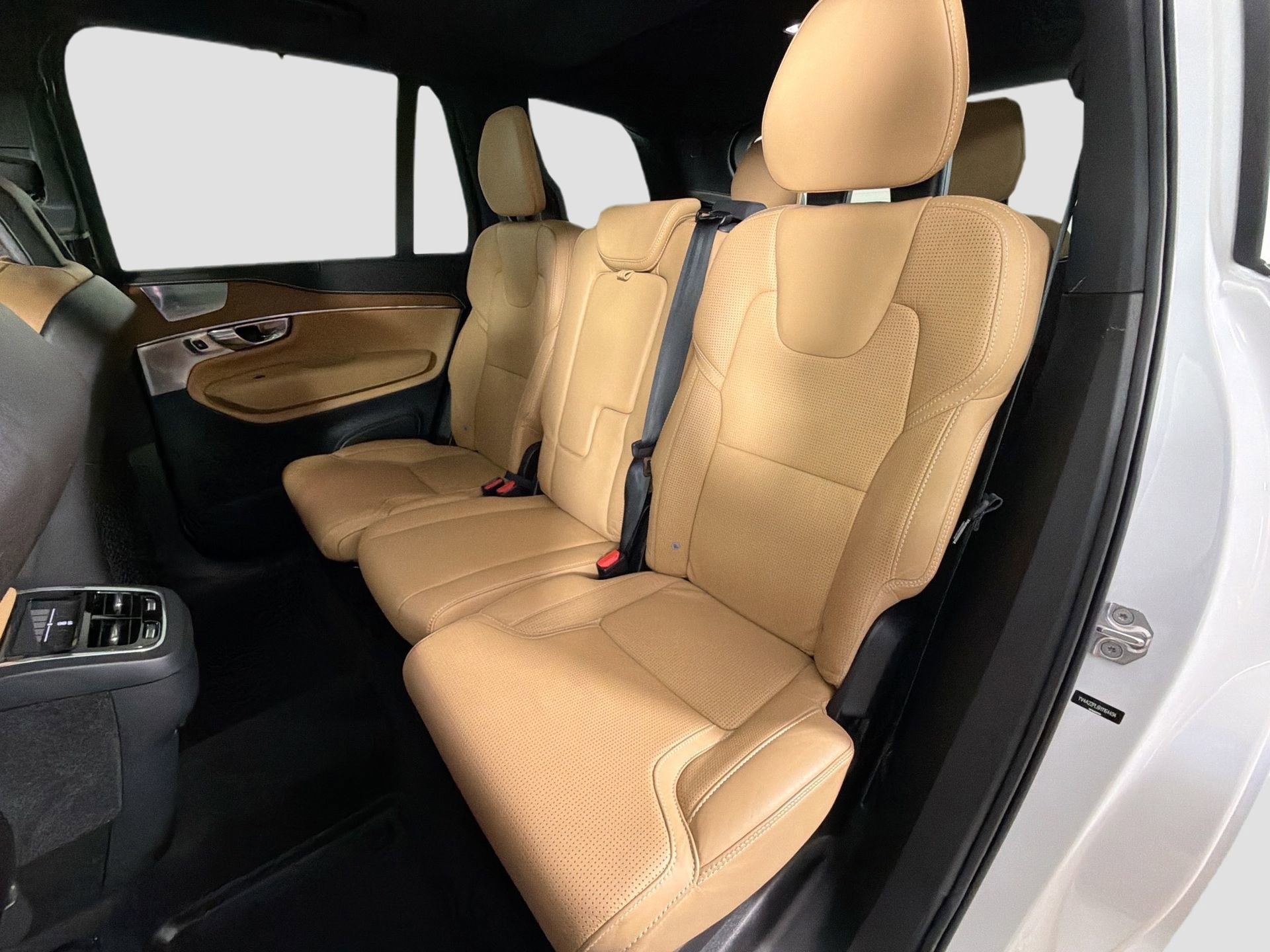 Used 2017 Volvo XC90 T6 Inscription w/ Vision Package image 26