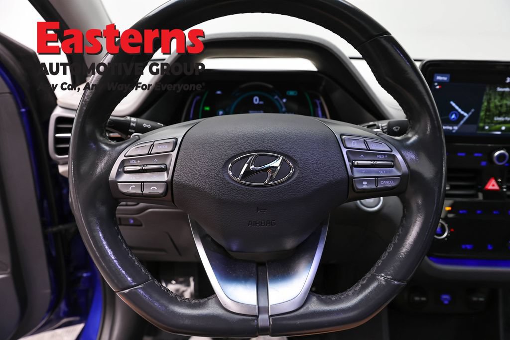 Used 2020 Hyundai Ioniq Limited FWD image 10