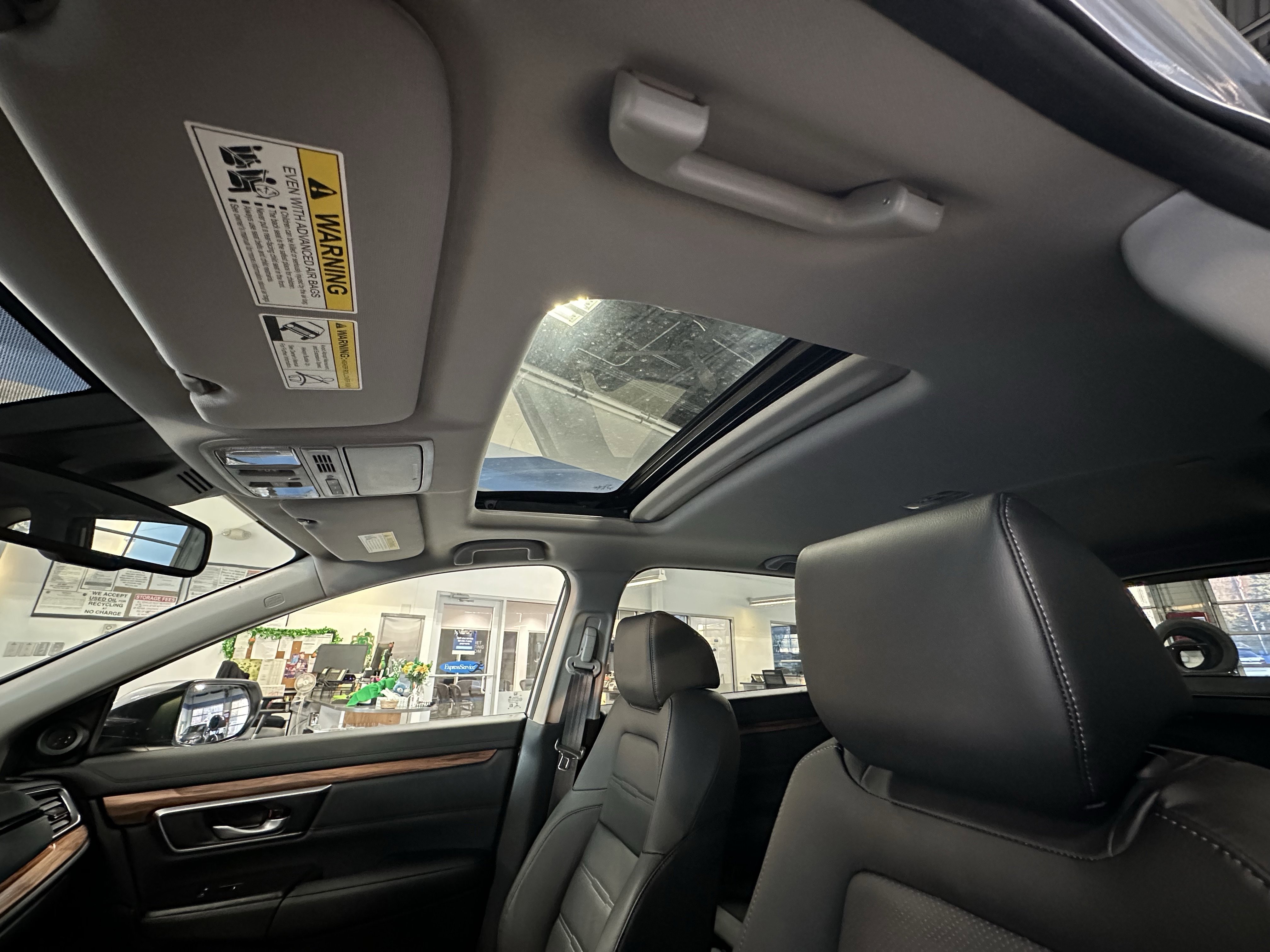Used 2022 Honda CR-V Touring image 18