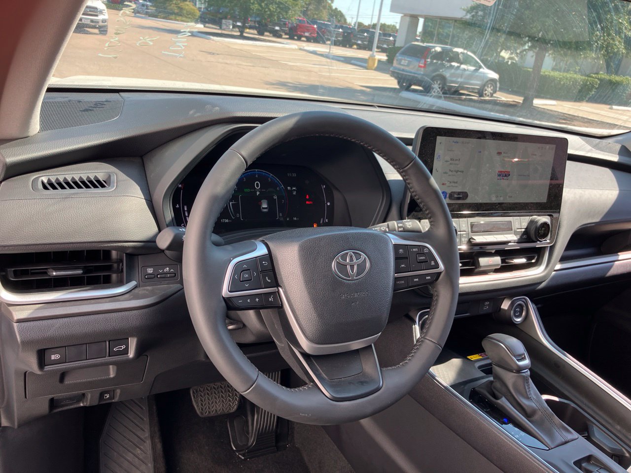 Used 2025 Toyota Grand Highlander FWD image 13