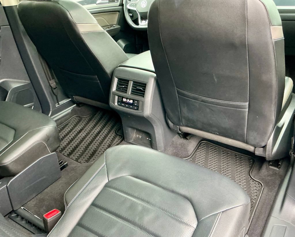 Used 2022 Volkswagen Atlas SEL Premium AWD/4WD image 27