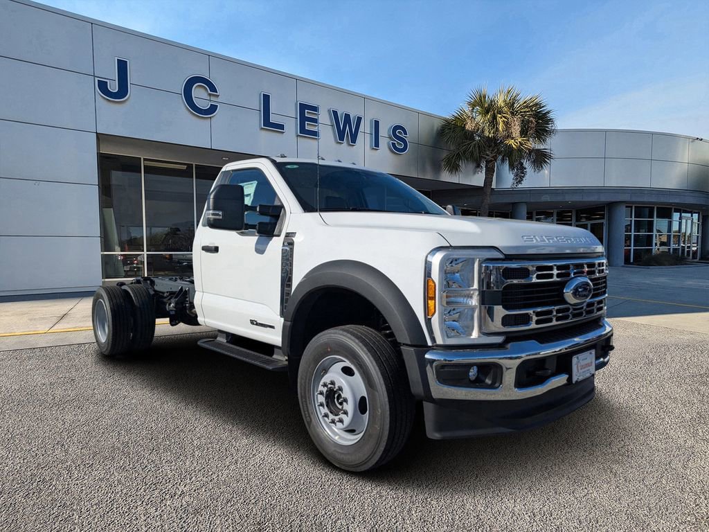 New 2025 Ford F600 4x4 Regular Cab Super Duty w/ XL Chrome Package image 1