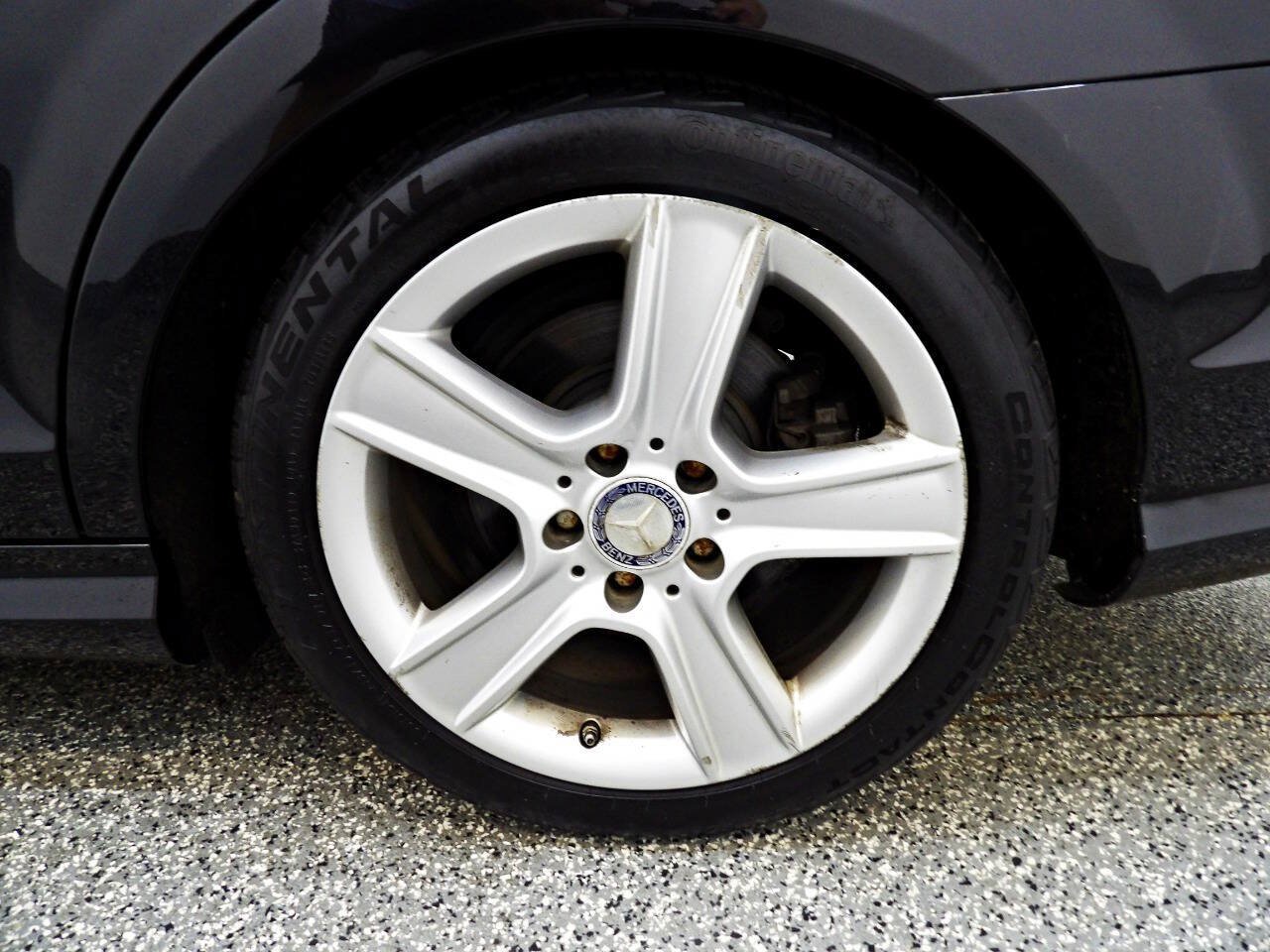 Used 2010 Mercedes-Benz C 300 Sedan image 20