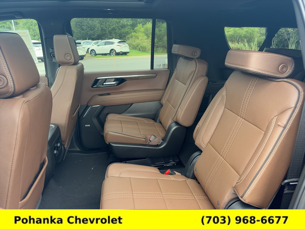 New 2026 Chevrolet Suburban High Country AWD/4WD image 26