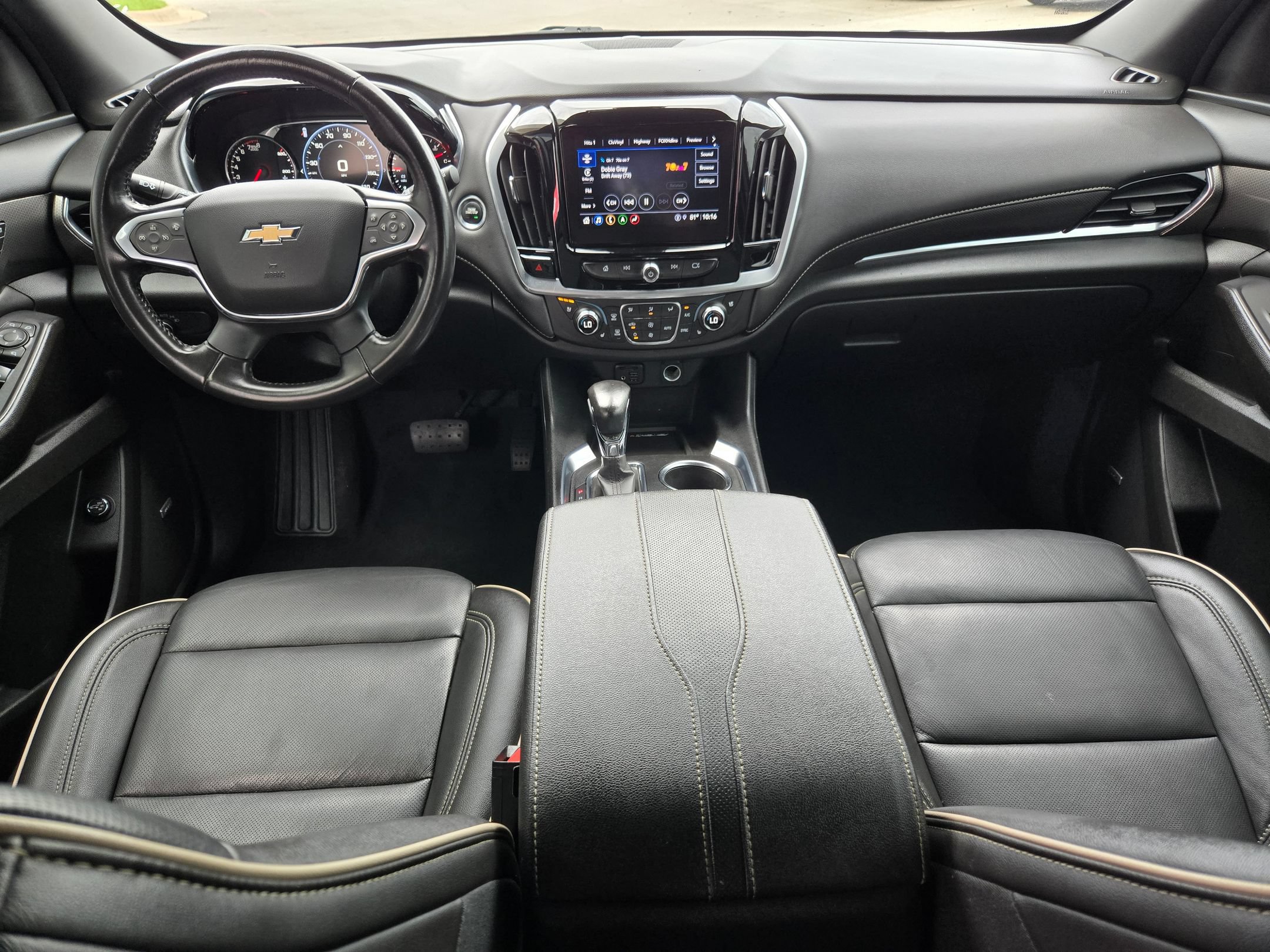 Used 2022 Chevrolet Traverse Premier AWD/4WD image 10