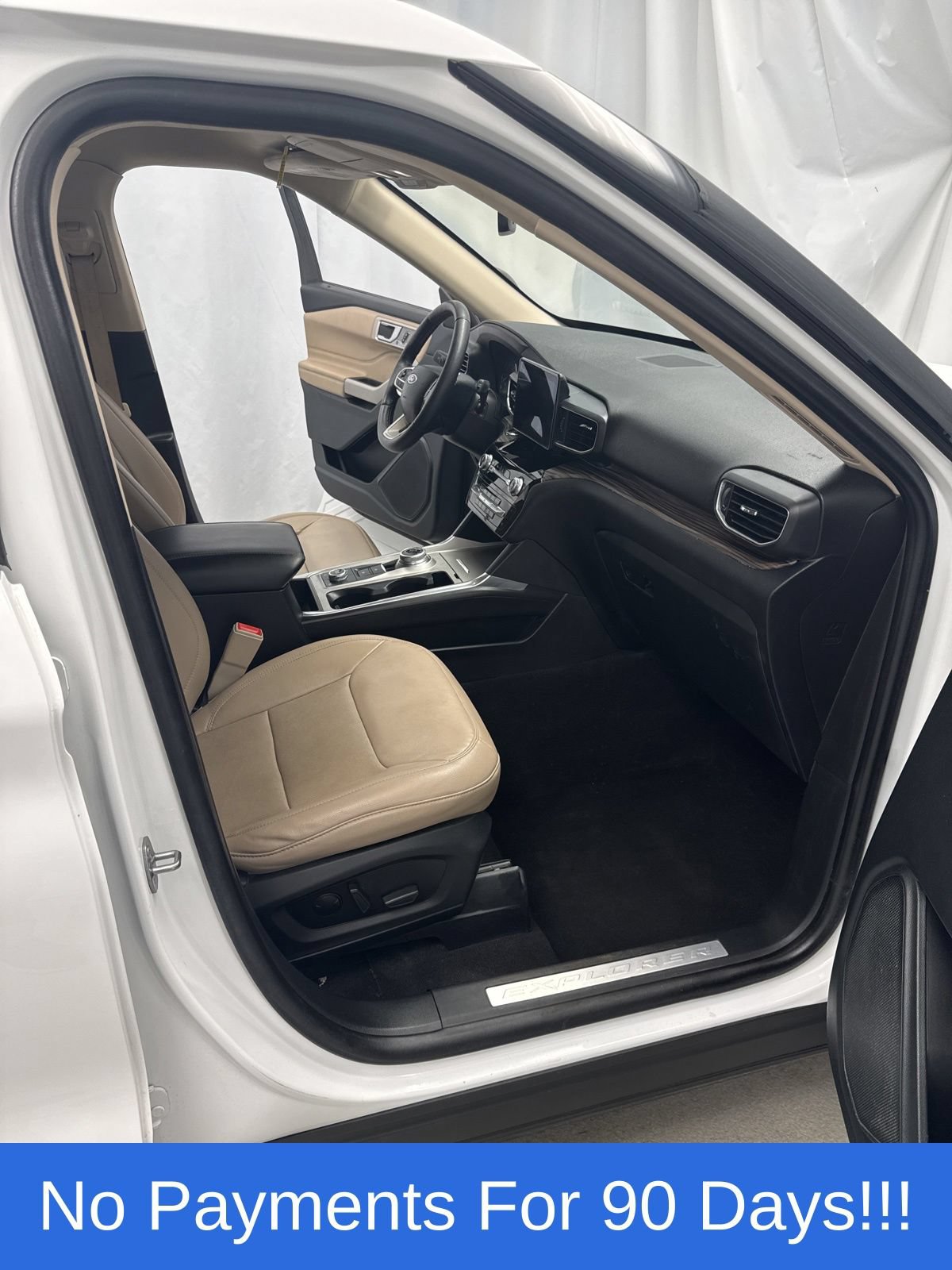 Used 2024 Ford Explorer Limited AWD/4WD image 24