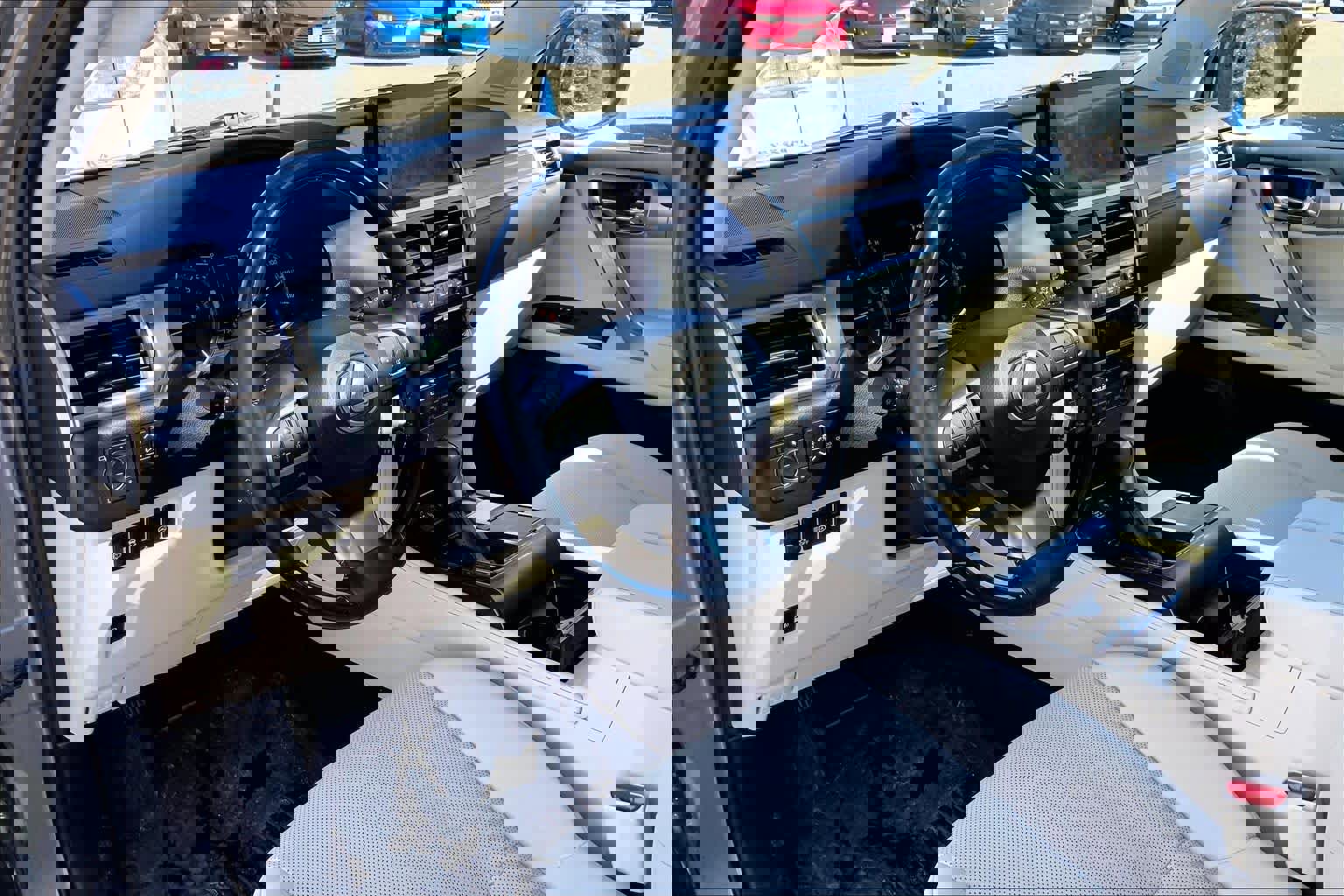 Certified 2023 Lexus GX 460 Premium w/ Premium Package image 19