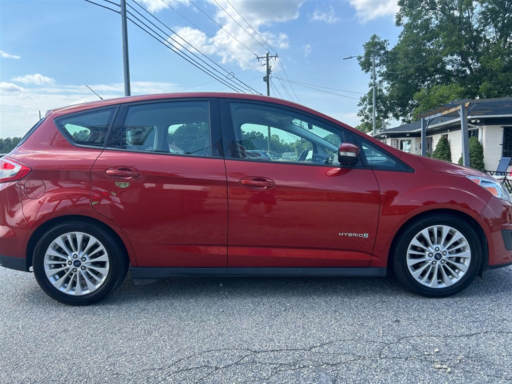 Used 2018 Ford C-MAX SE w/ Equipment Group 202A FWD image 6