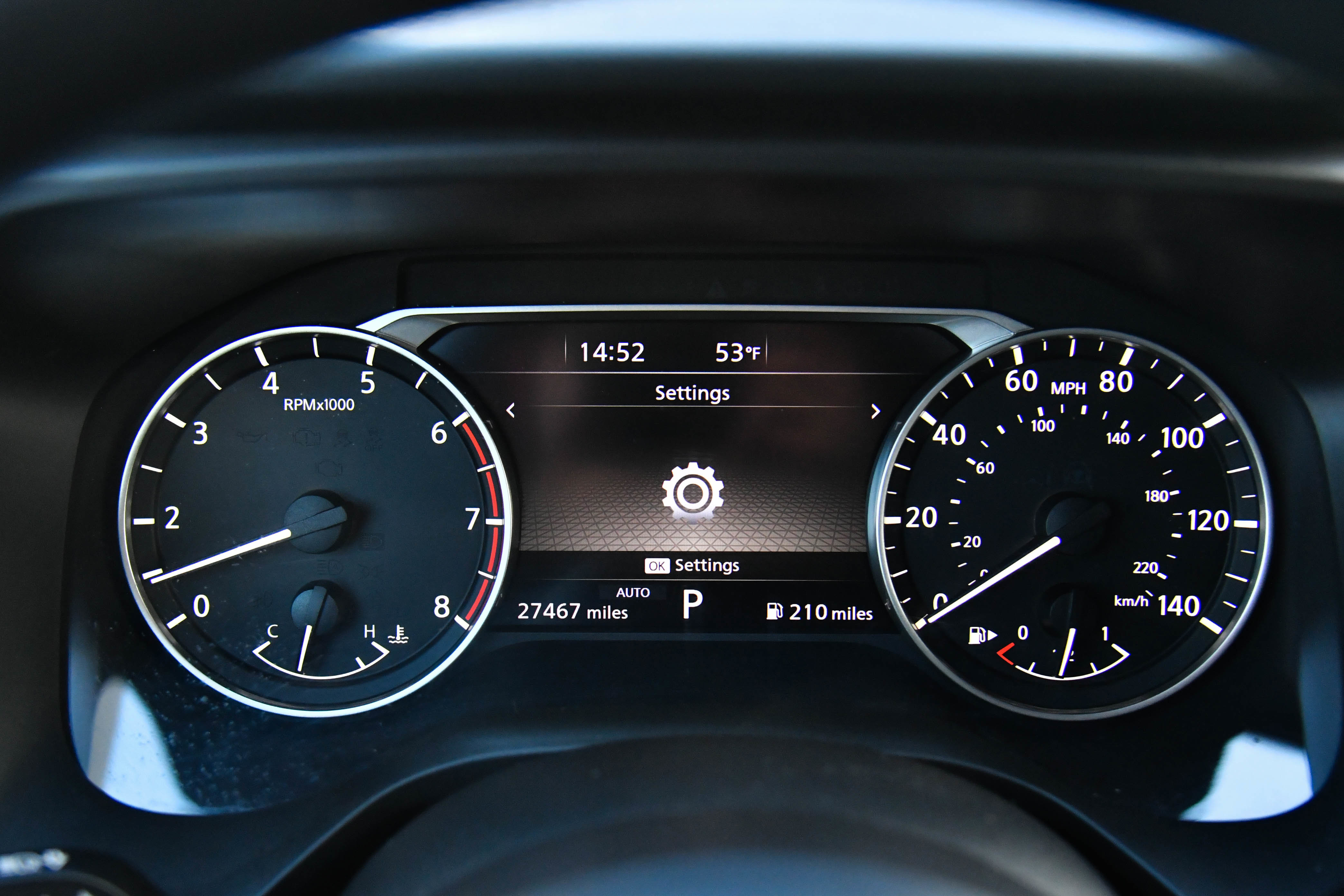 Used 2024 Nissan Rogue SV image 28