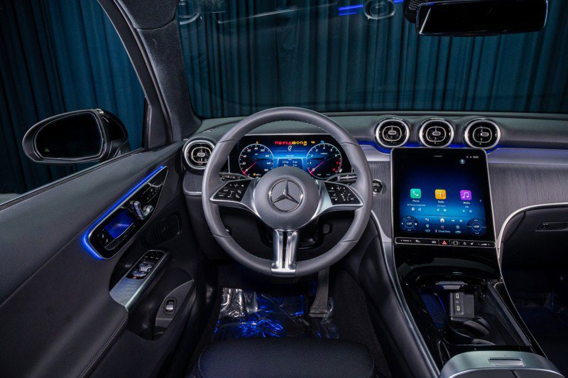 Certified 2026 Mercedes-Benz GLC 300 4MATIC image 17