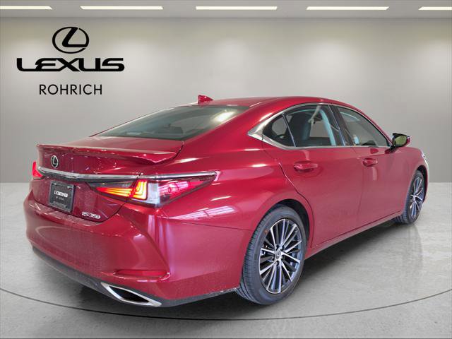 Certified 2022 Lexus ES 350 w/ Premium Package image 5