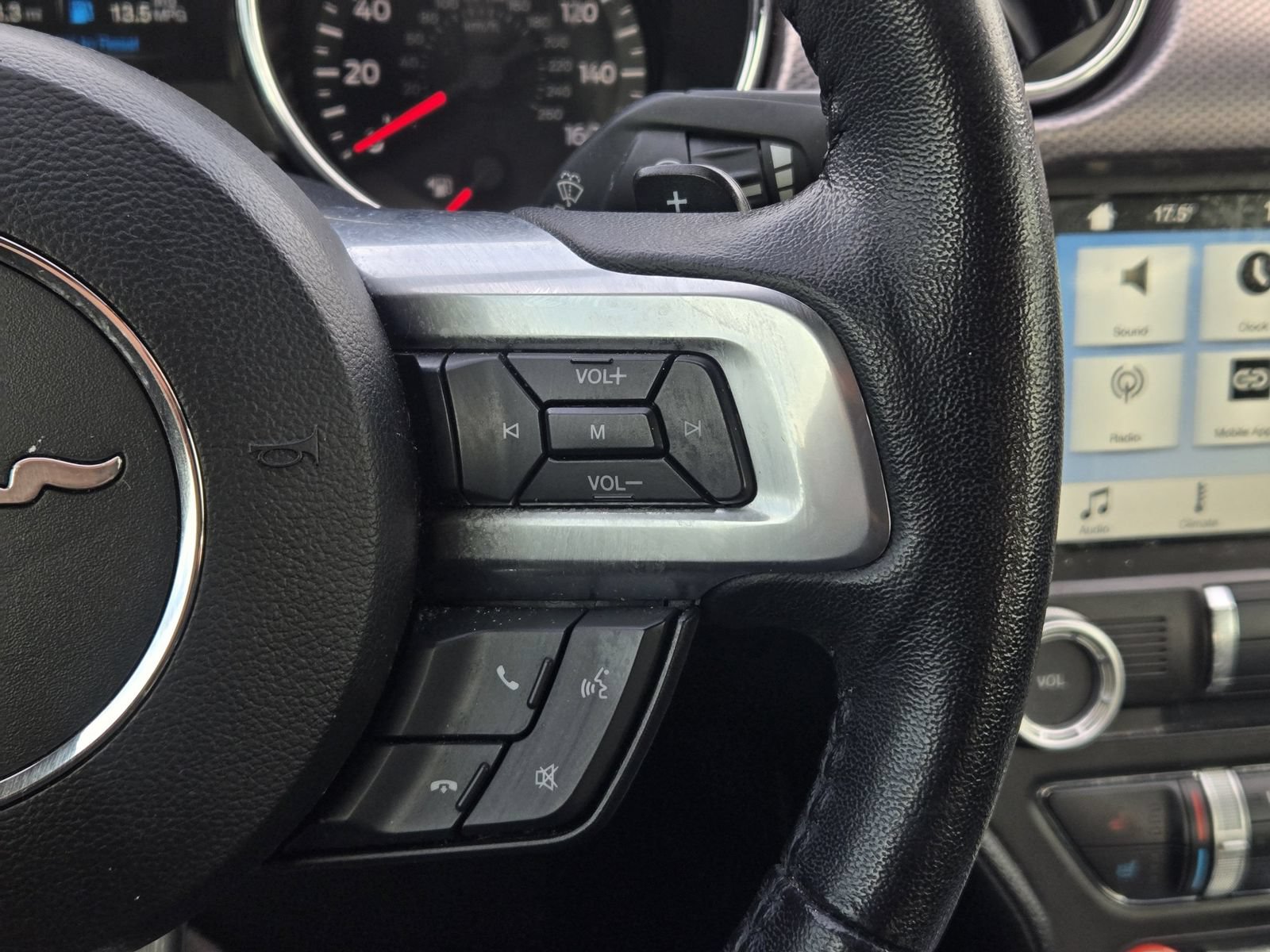Used 2017 Ford Mustang GT RWD image 28