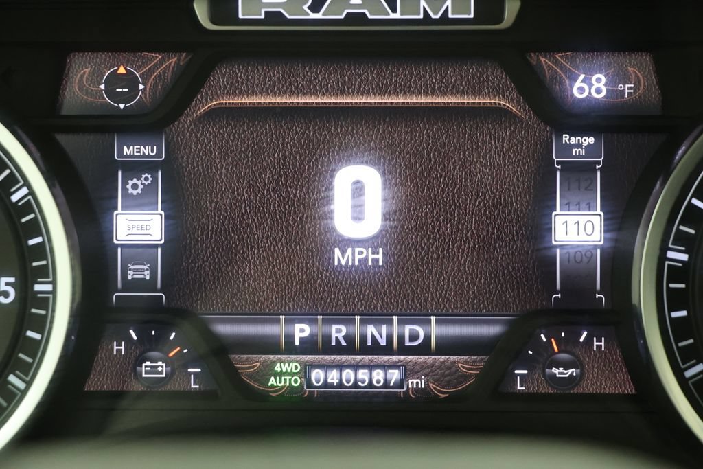 Used 2024 RAM 1500 Laramie AWD/4WD image 22