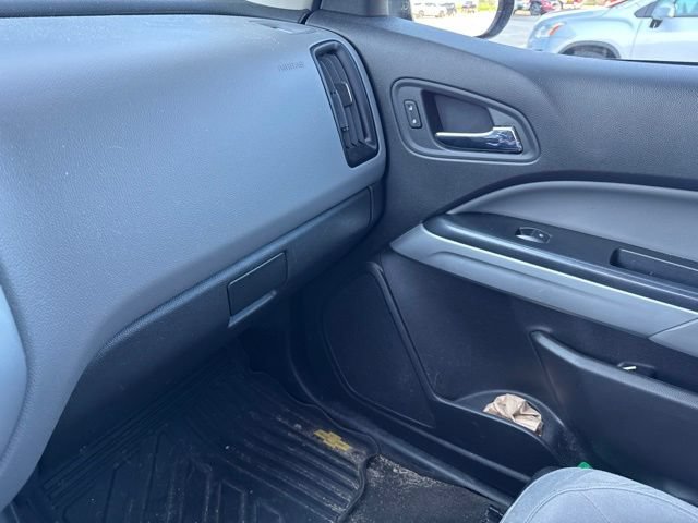 Used 2015 Chevrolet Colorado LT AWD/4WD image 20