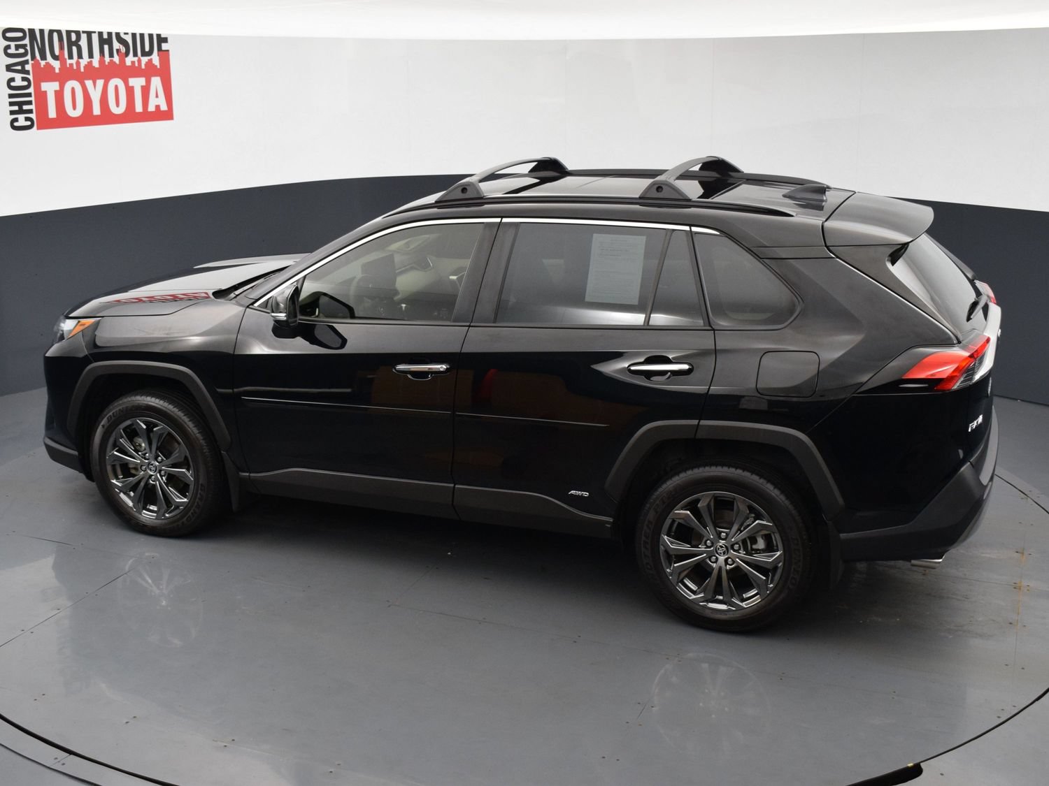 Used 2023 Toyota RAV4 Limited AWD/4WD image 28