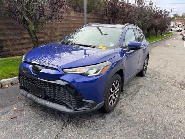 Used 2024 Toyota Corolla Cross AWD Hybrid w/ Moonroof Package image 1