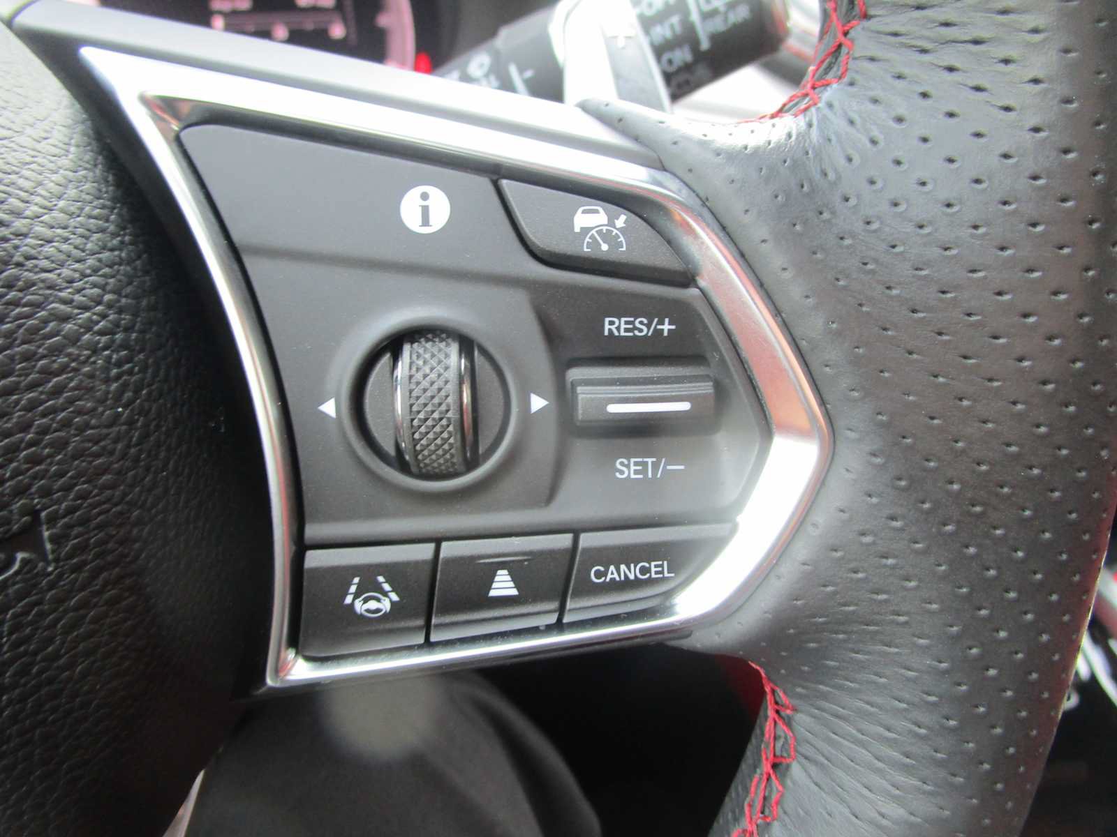 Certified 2025 Acura MDX A-Spec w/ Advance Package AWD/4WD image 32