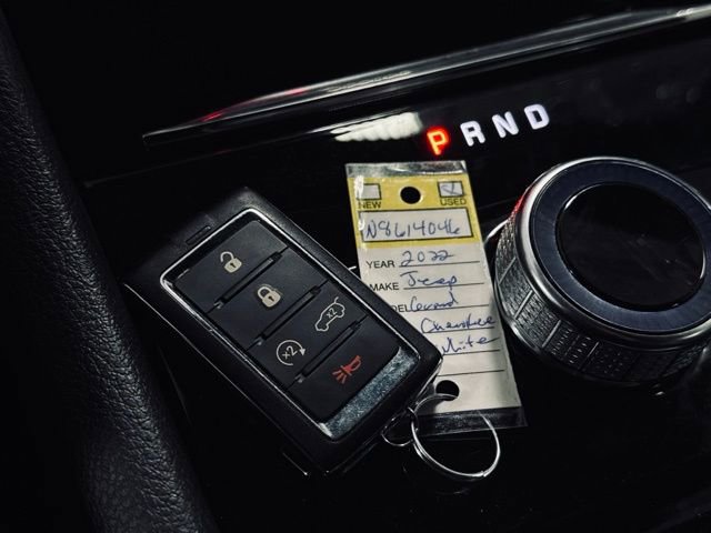 Used 2022 Jeep Grand Cherokee Altitude image 36