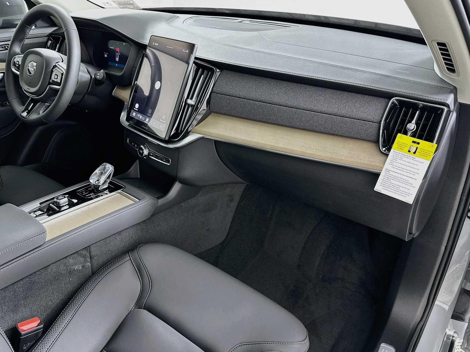 New 2027 Volvo XC90 B6 Plus AWD/4WD image 28
