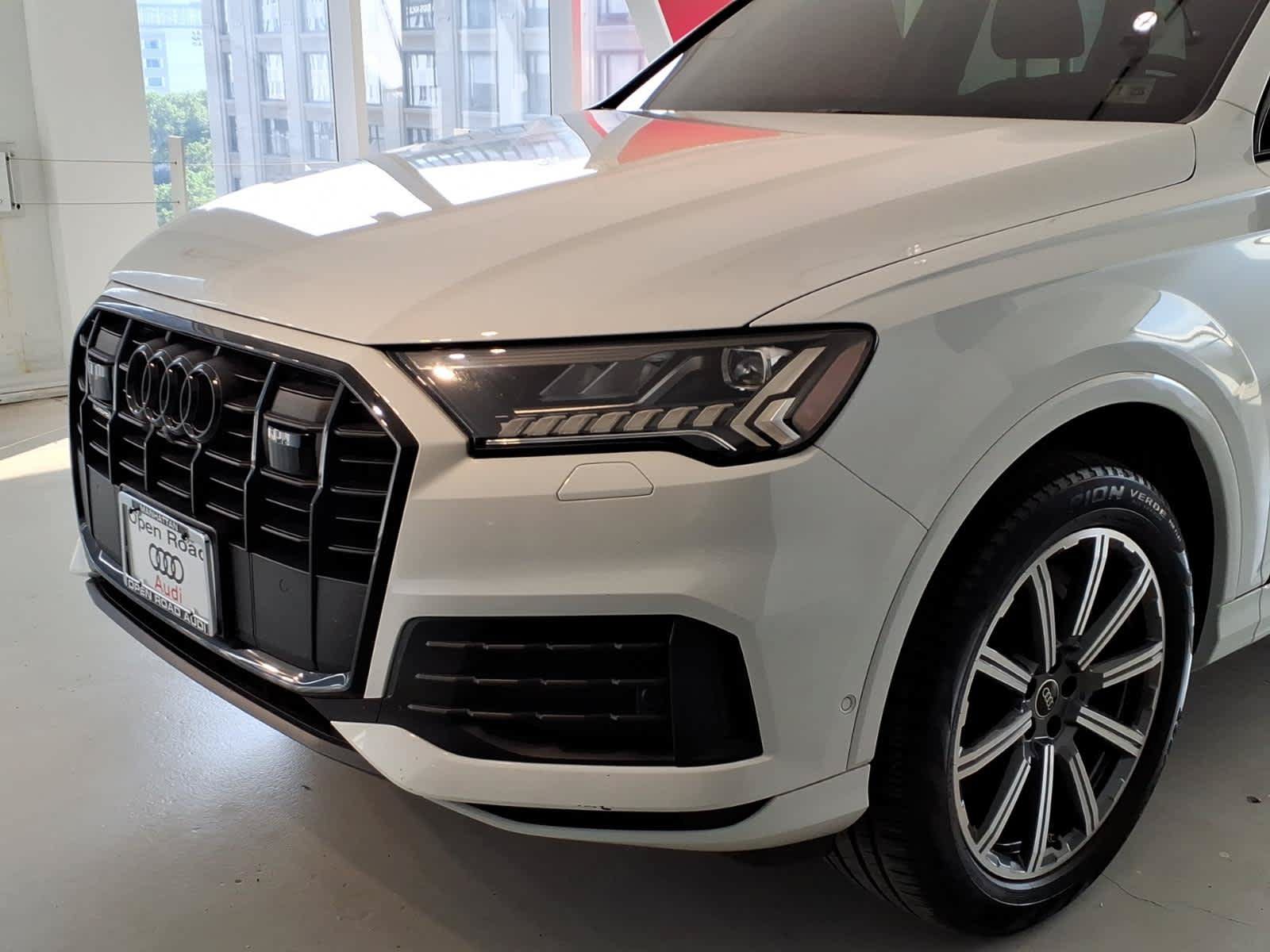 Used 2023 Audi Q7 2.0T Premium Plus w/ Premium Plus Package AWD/4WD image 7