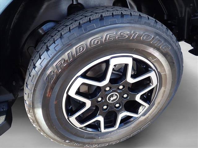 Used 2022 Ford Bronco Outer Banks AWD/4WD image 7