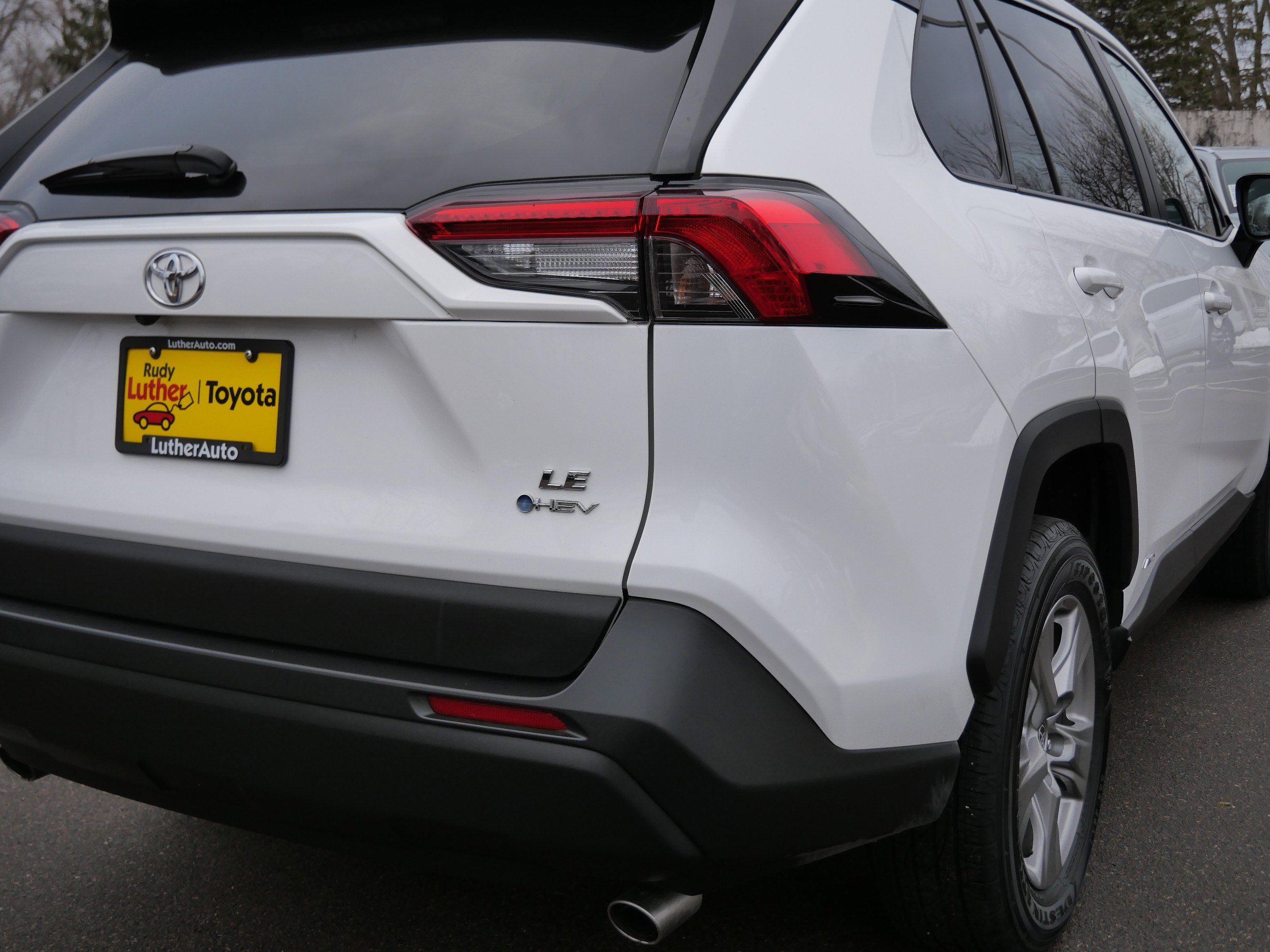 Certified 2025 Toyota RAV4 LE image 18