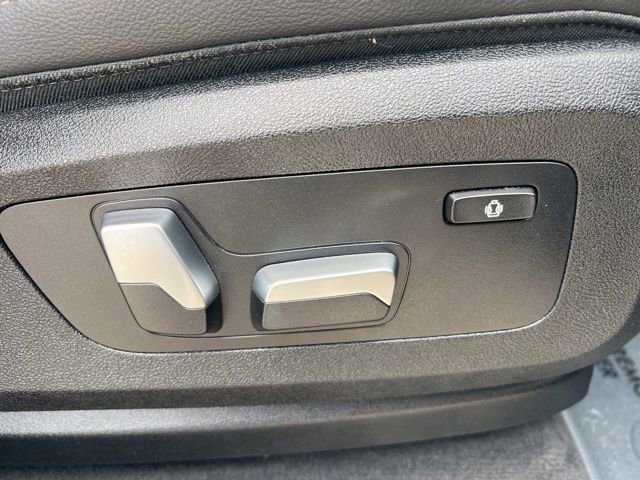 Used 2022 BMW X5 xDrive40i AWD/4WD image 33