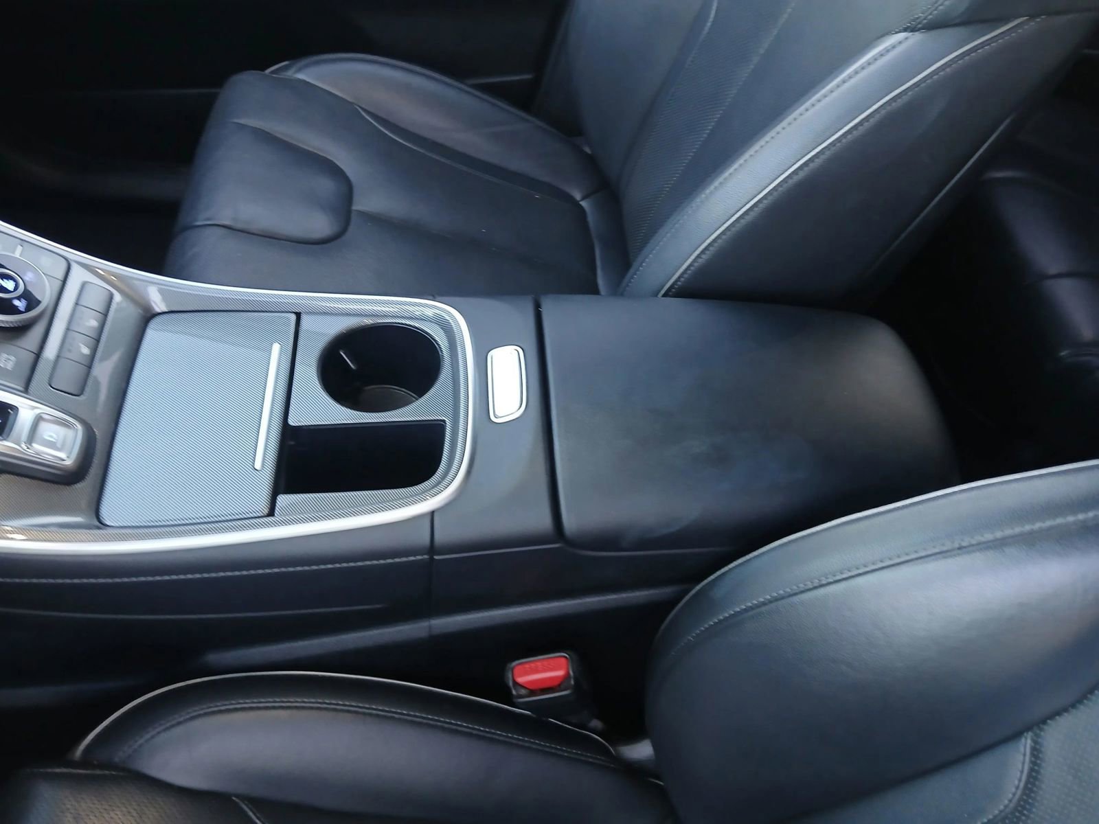 Used 2021 Hyundai Santa Fe SEL Premium AWD/4WD image 9