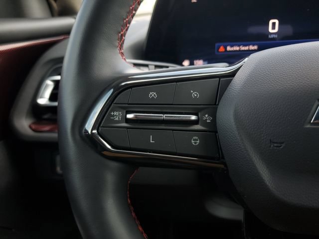 Used 2024 Chevrolet Traverse RS FWD image 26