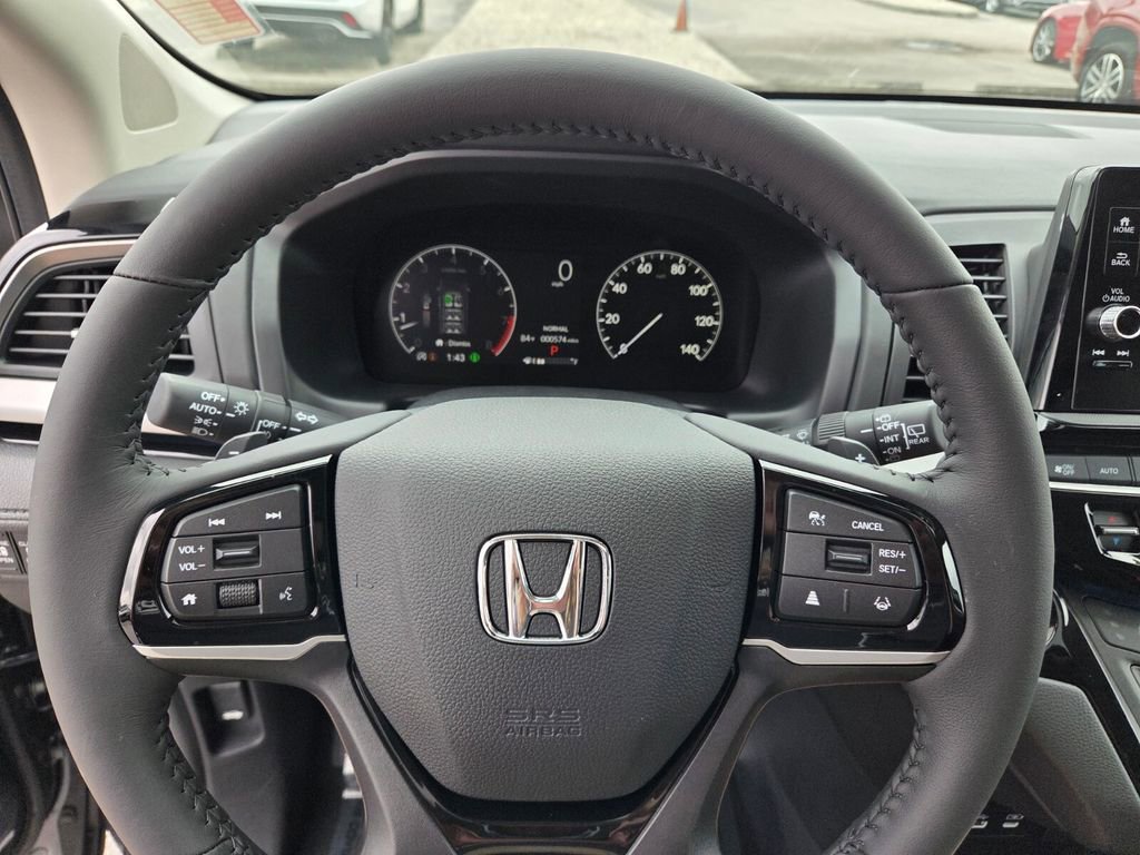 Used 2026 Honda Odyssey Touring image 32