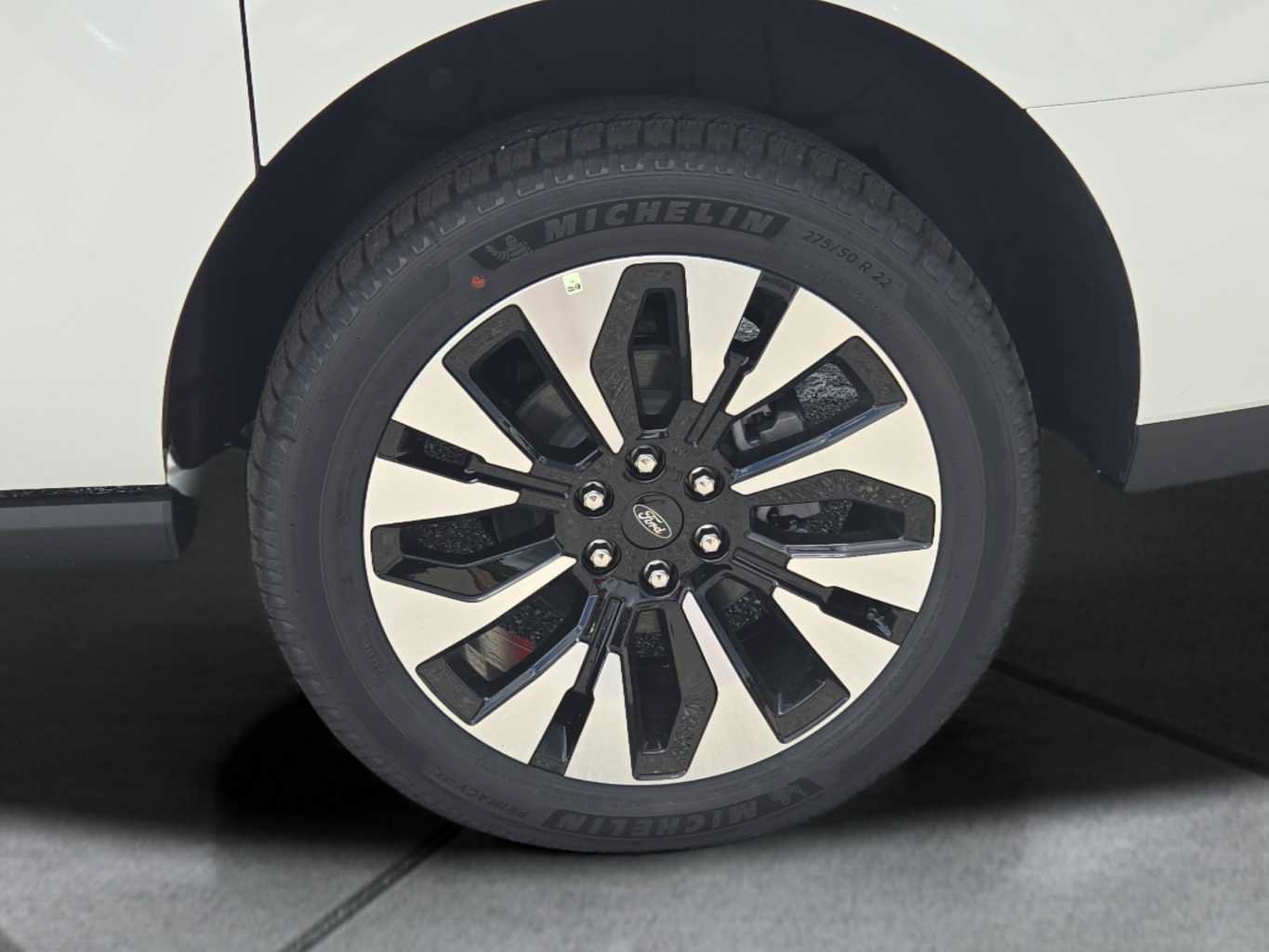 New 2027 Ford Expedition Max Platinum w/ Driver's Package RWD image 12