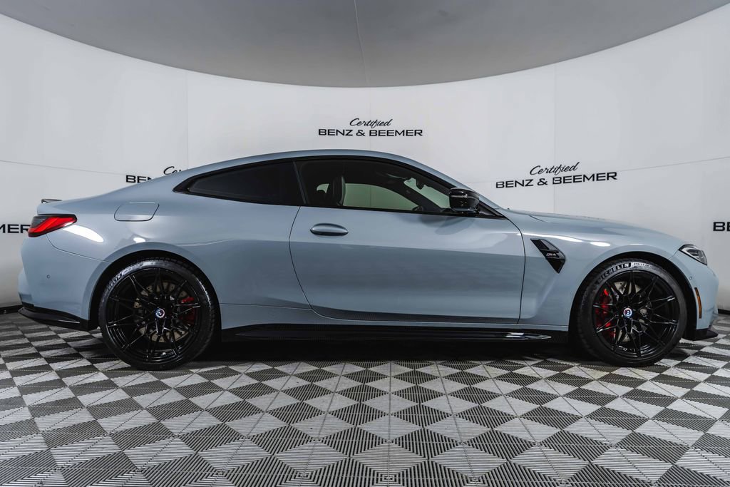 Used 2023 BMW M4 Coupe w/ Executive Package image 4