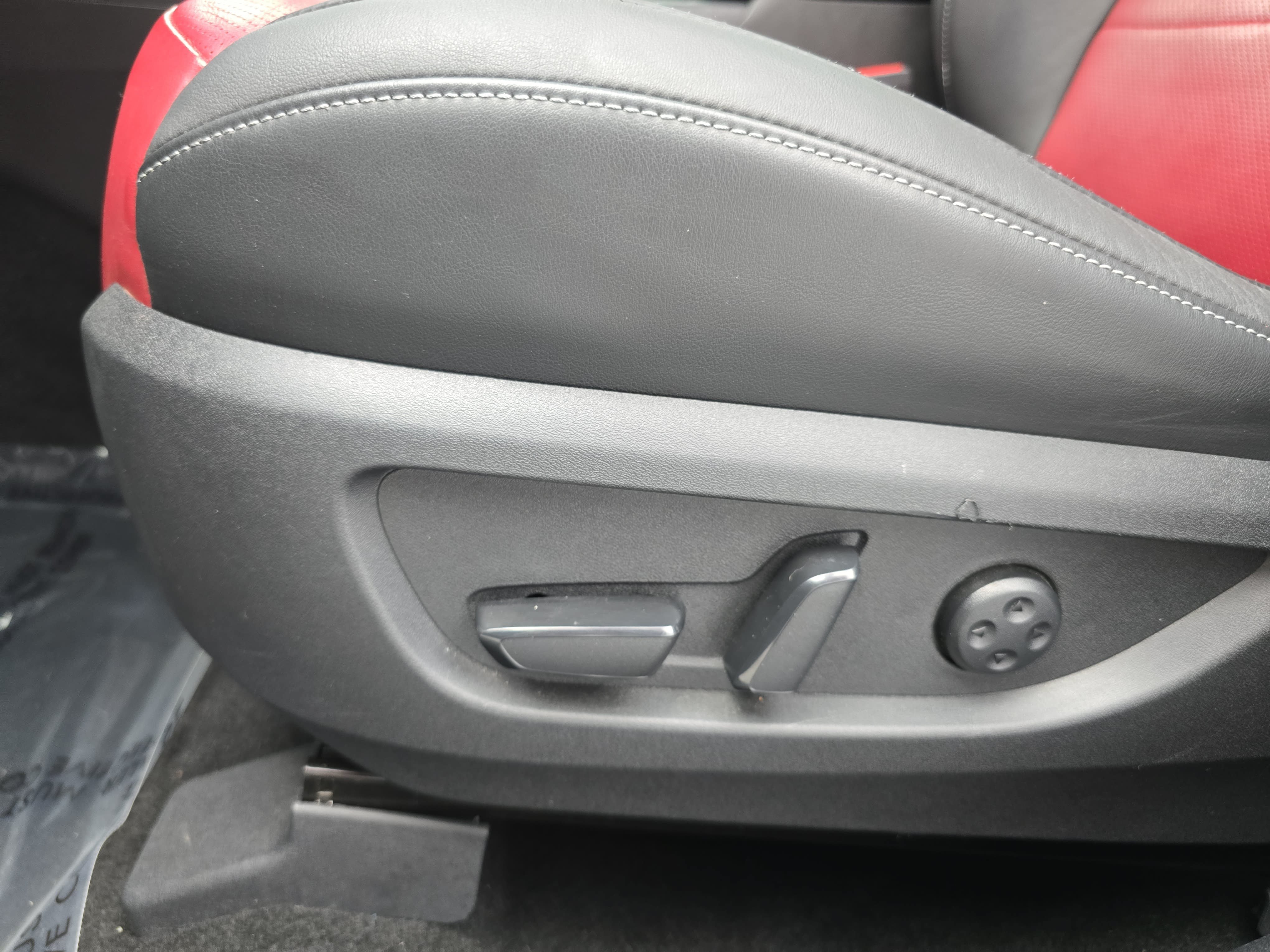 Used 2023 INFINITI QX50 Sport w/ Cargo Package FWD image 29