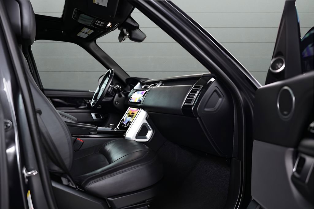 Used 2021 Land Rover Range Rover P525 Westminster Edition image 58