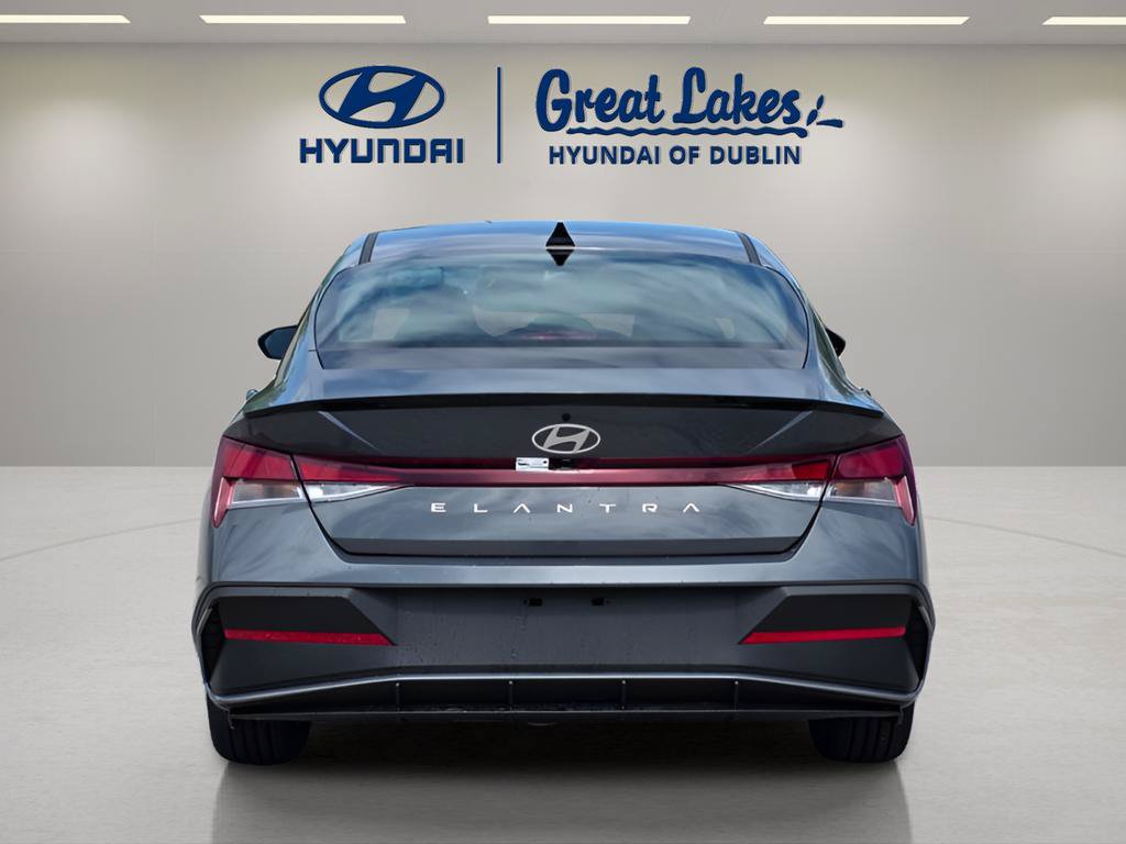 New 2026 Hyundai Elantra Sport FWD image 4