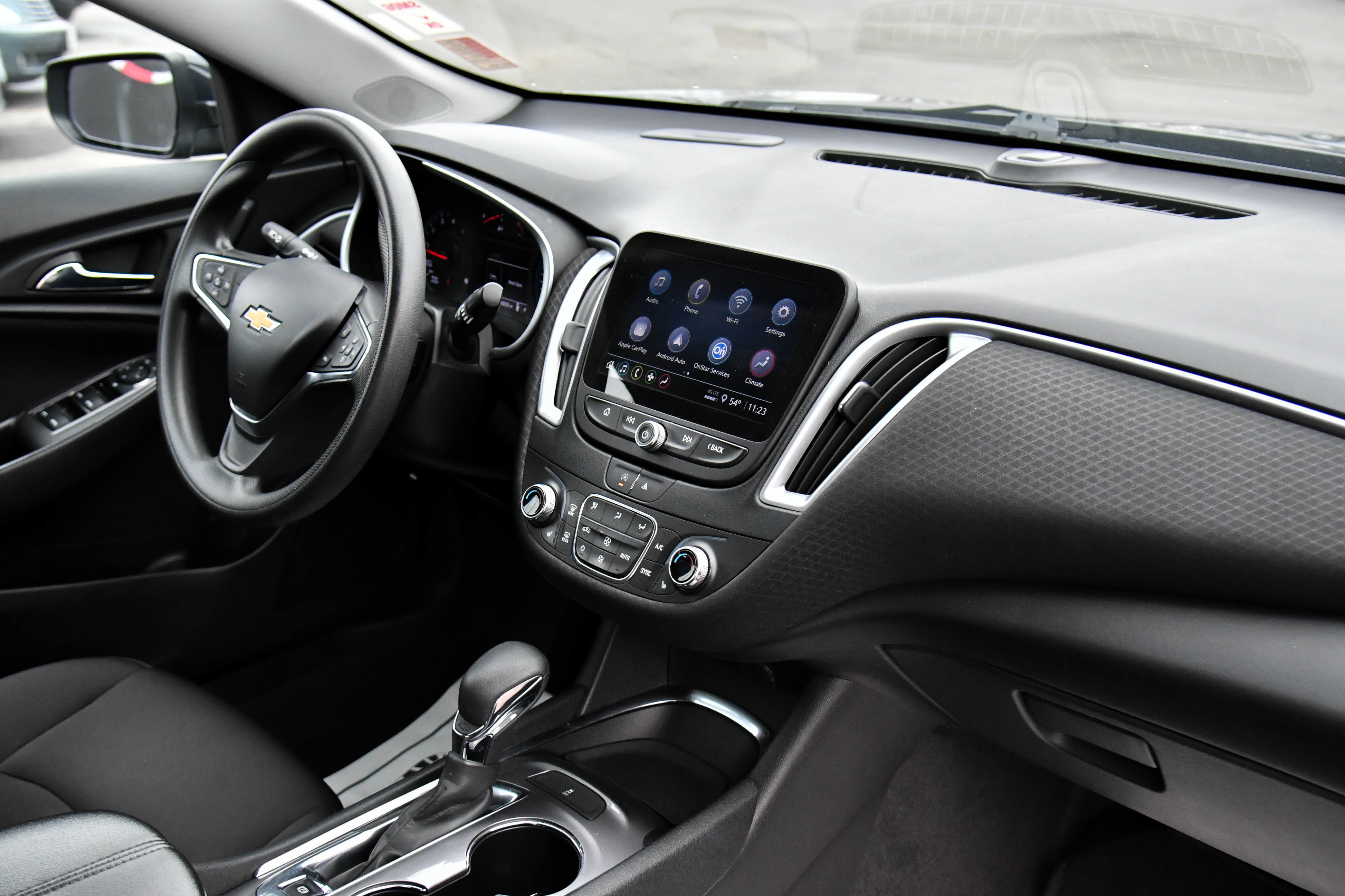 Used 2023 Chevrolet Malibu LT image 39