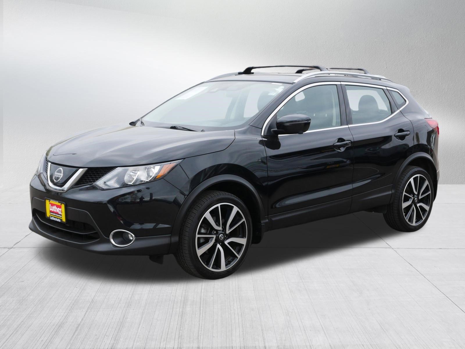 Used 2019 Nissan Rogue Sport SL AWD/4WD image 3
