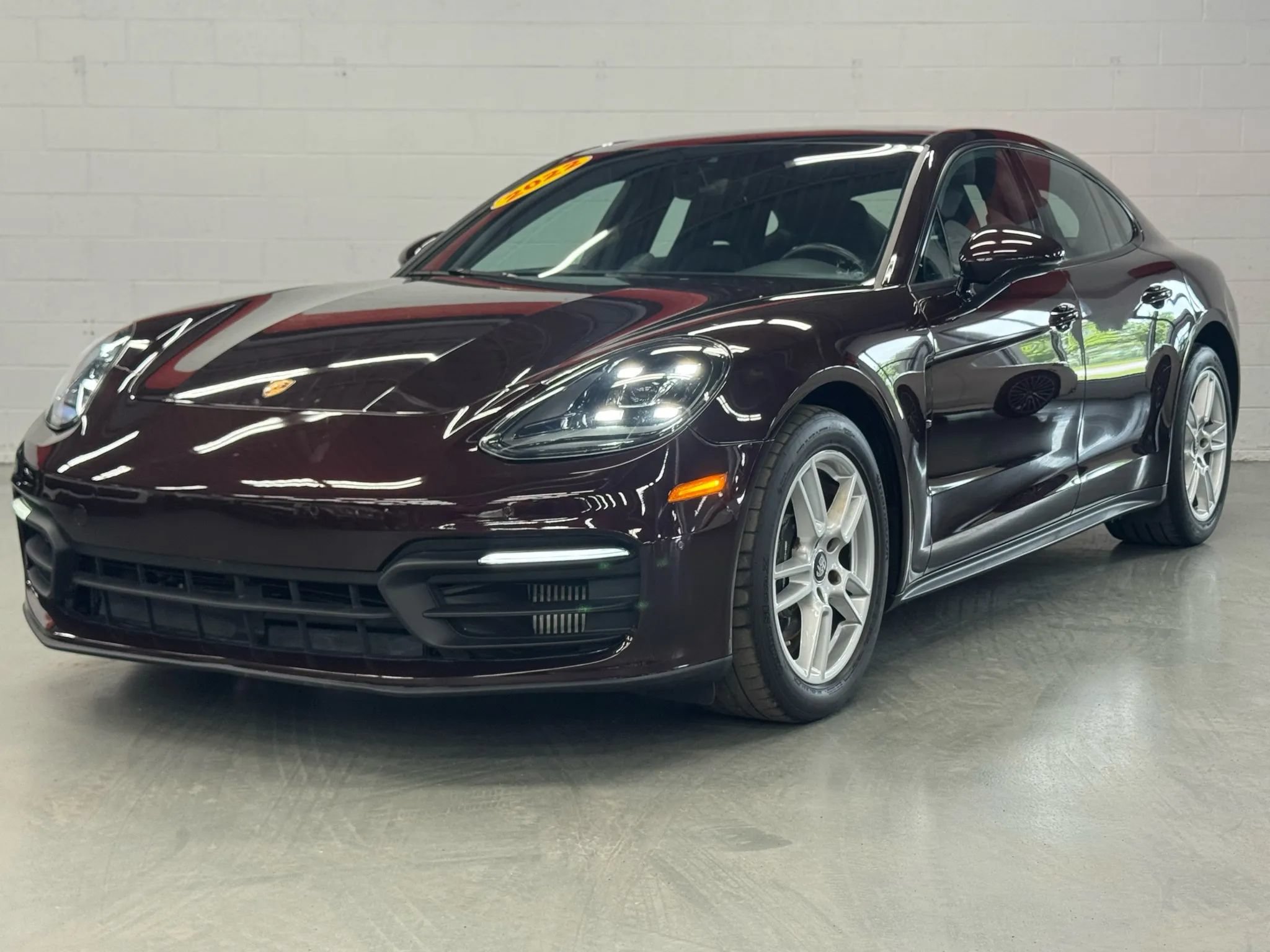 Used 2022 Porsche Panamera 4 AWD/4WD image 1