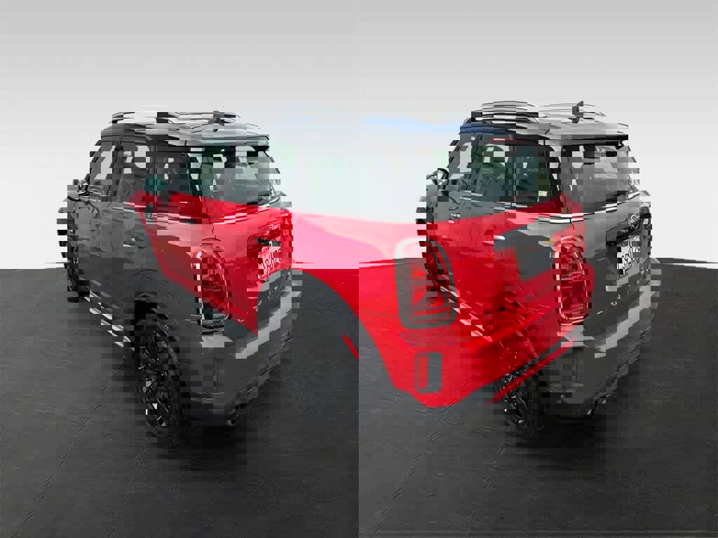 Used 2023 MINI Cooper Countryman image 4