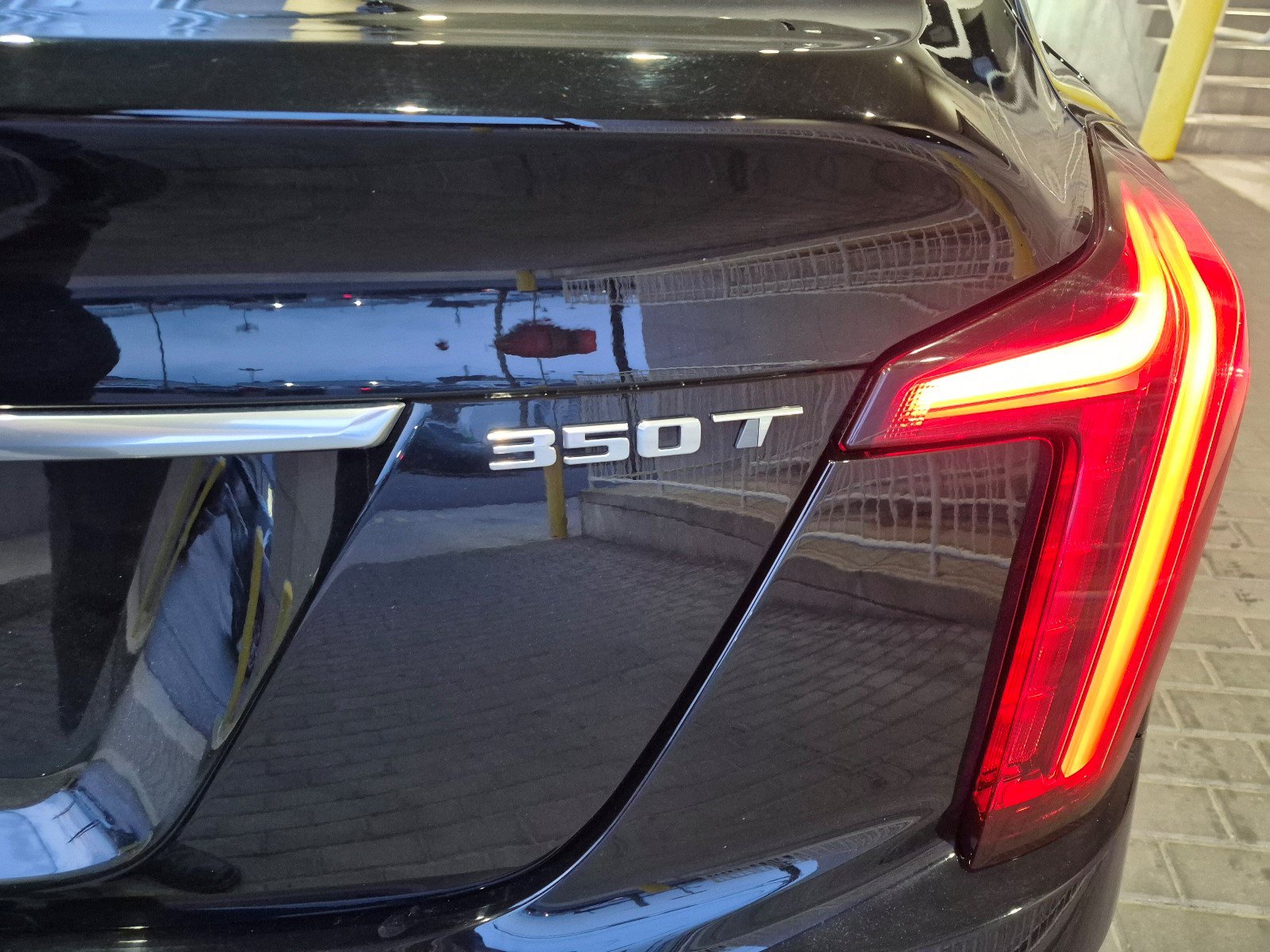 Certified 2023 Cadillac CT5 Luxury AWD/4WD image 12