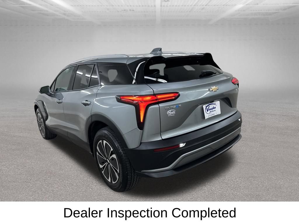Used 2024 Chevrolet Blazer EV LT AWD/4WD image 9