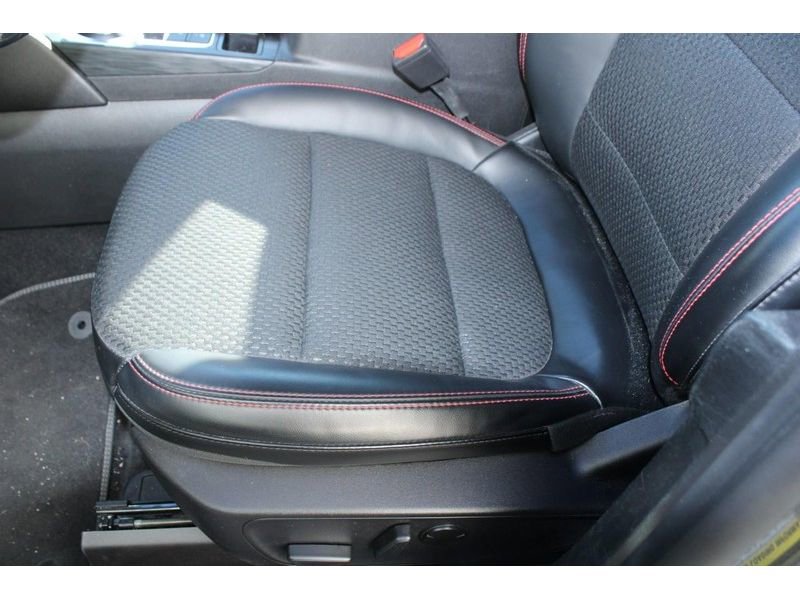 Used 2024 Ford Escape ST-Line Select w/ Tech Pack #2 image 21