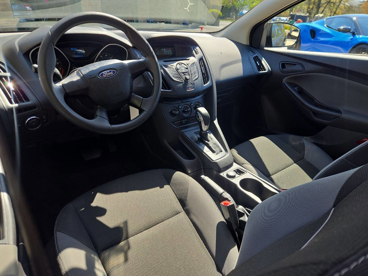 Used 2014 Ford Focus S FWD image 18