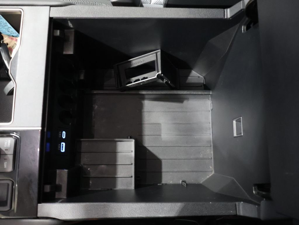 Used 2023 Toyota Tundra Limited w/ TRD Off-Road Package image 33